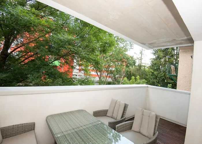 Apartment In Beim Lkh Graz