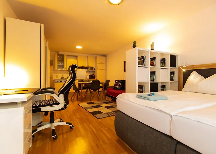 In Beim Lkh Apartment *